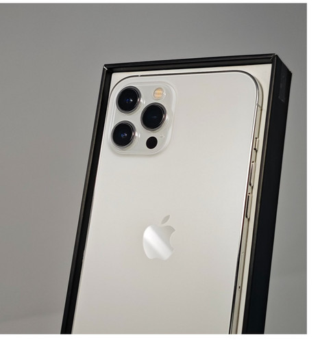 Jailbroken iphone pro max - iphone,