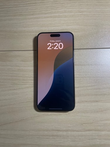 Apple iphone pro - 15,