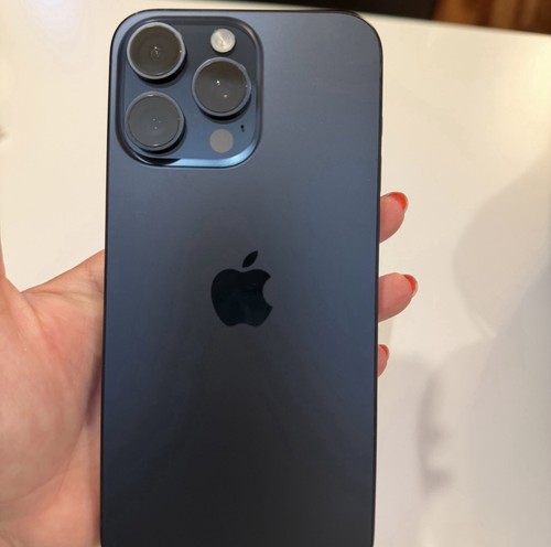 Iphone pro max - 12,